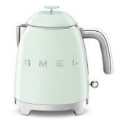 Smeg 50s Retro KLF05PGUK Mini Kettle Pastel Green - (KLF05PGUK (LOC: RS2.10-QA2159 - SP)