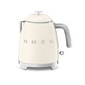 Smeg KLF05CRUK Retro Style Mini Jug Kettle in Cream. RRP £159.00. (LOC: RS2.11-QA2127 - SP)