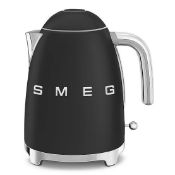 Smeg 50s Style KLF03BLMUK Matt Black Electric Kettle. RRP £199.99. (LOC: RS2.11-QA2130 - SP)