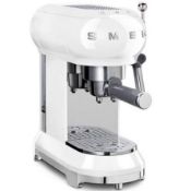 SMEG ECF01WHUK Coffee Machine - White - ECF01WHUK . RRP £449.00. (LOC: RS2.11-QA2143 - 1P)
