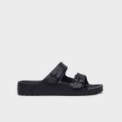 An excellent opportunity to purchase a large wholesale job lot of 465 pairs of Scholl footwear,
