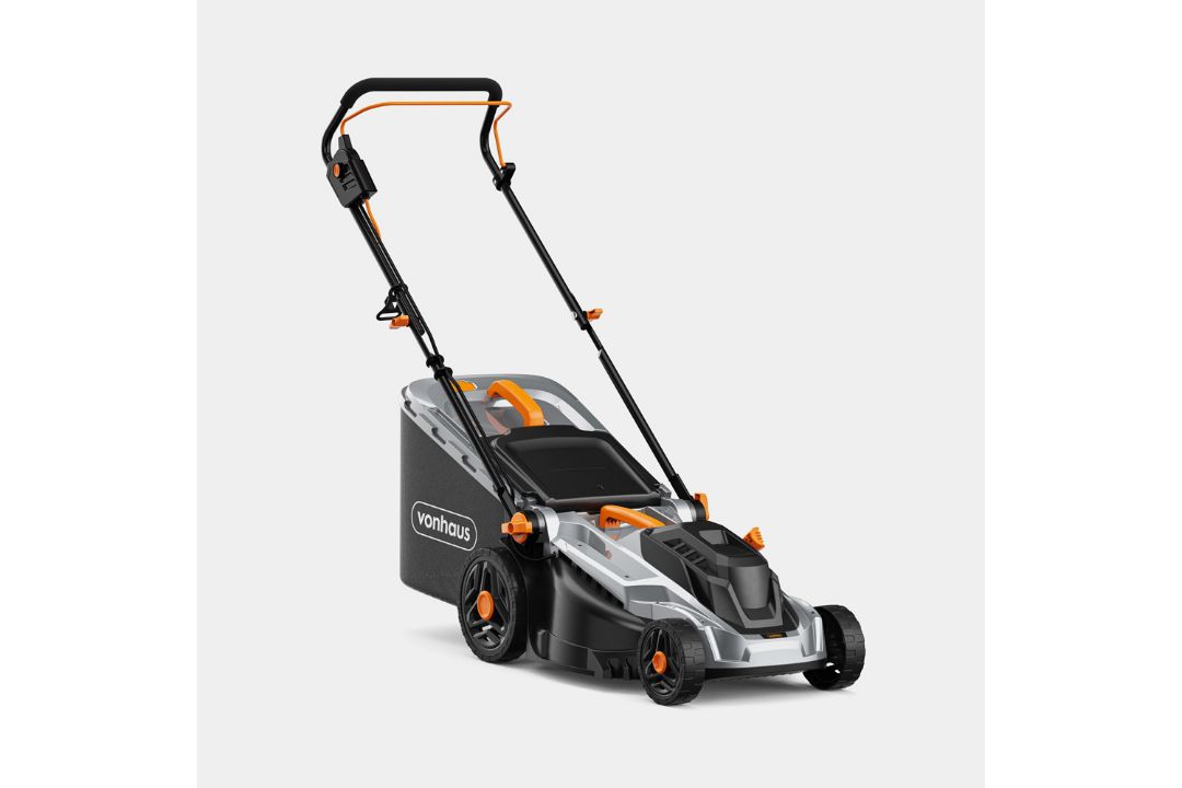 Boxed Electric Lawn Mower 1800W - Grey (LOC: RS1.3-KK5966 - 1LP)