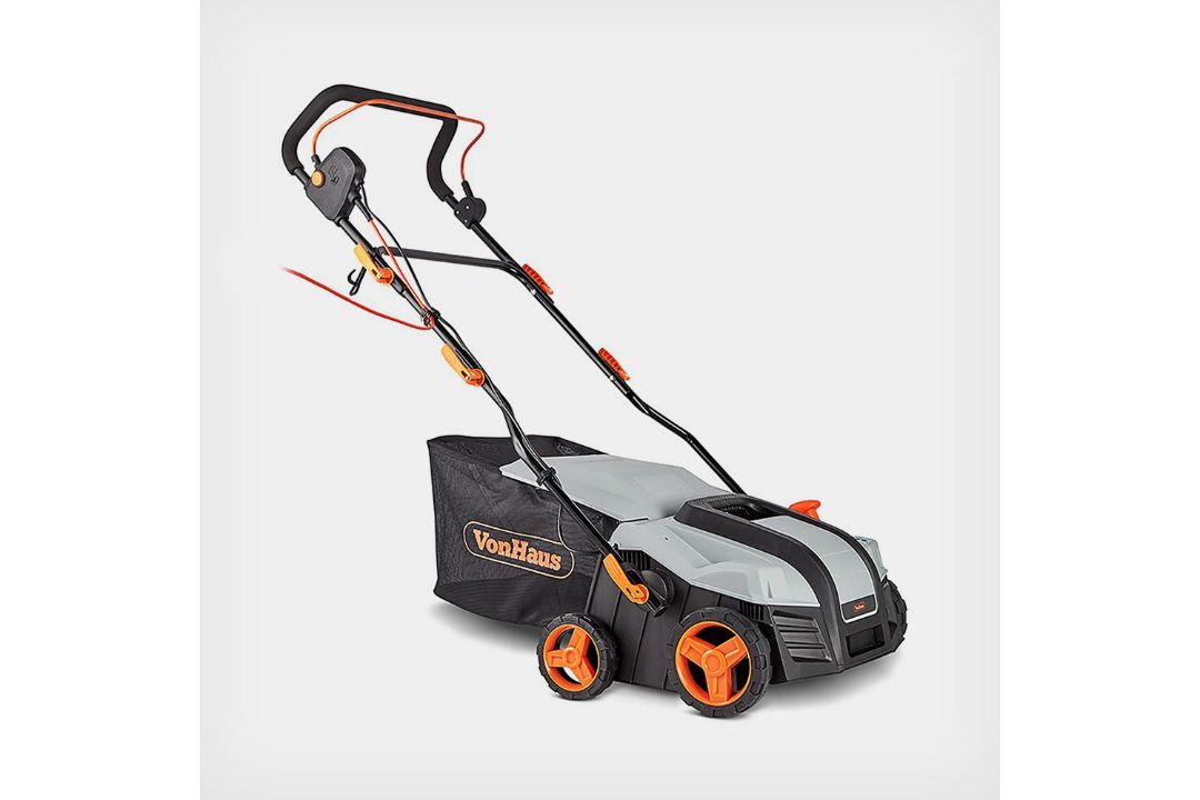 Boxed 1800W 2 in 1 40Cm Scarifier / Aerator - Grey (LOC: RS1.2-KK5922 - 1LP)