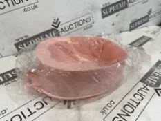 250 X BRAND NEW PINK STICKY FEET MANICURE MOULDS (LOC: 18.4-AA5128 - 2P)