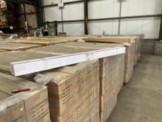 PALLET TO CONTAIN 96 X BRAND NEW Eterna WPLED61SD 6ft 40W 5000K LED Step-Dim Weatherproof Fitting