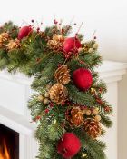 (BH The World's Leading Christmas Tree Manufacturer) Boxed Vermont White Spruce Bordeaux Foliage