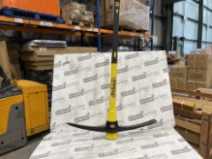 10 X BRAND NEW ProSolve Insulated Pick Axe 7lb This 7lb ProSolve pick axe combines the functionality