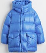 BRAND NEW PREMIUM SELECTION SMALL BLUE Hooded down jacket Jacket in a quilted weave with a filling