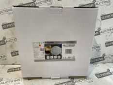 12 X BRAND NEW ETERNA ALSTDWHGRI Aluminium white IP65 bulkhead opal diffuser with white grill 18W