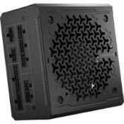 Corsair RMe Series RM1000e Fully Modular Low-Noise ATX Power Supply (LOC: B3Cage.2-QA9091 - 1P)