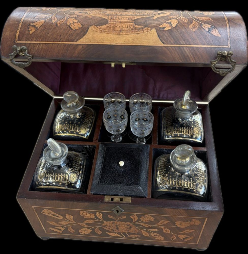 Collectables, Gold / Silver Jewellery, Costume jewellery, Coins, Silver, Militarian, Furniture and General items