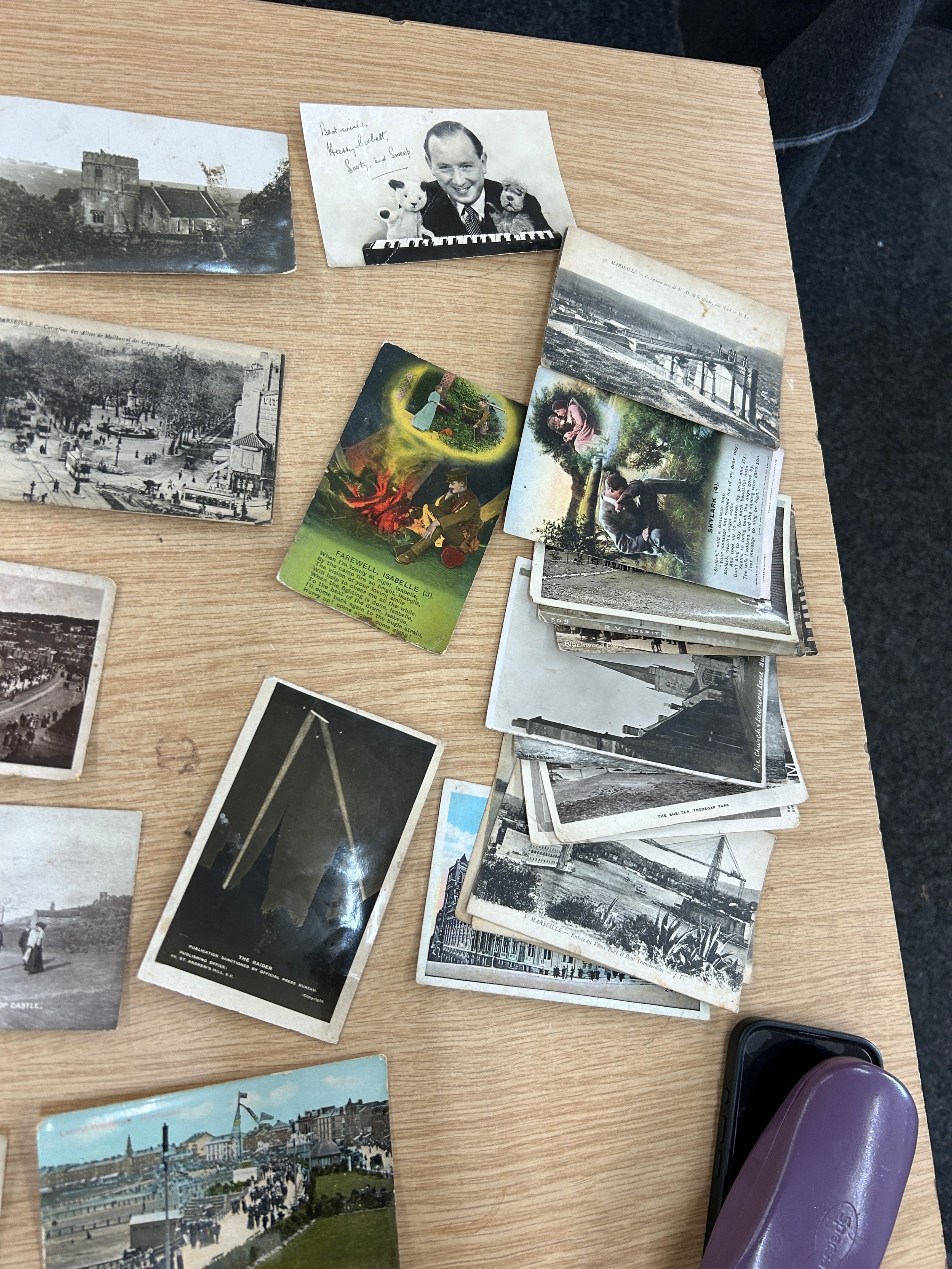 Collection of vintage British topographical postcards, primarily featuring scenic views and city - Image 6 of 7