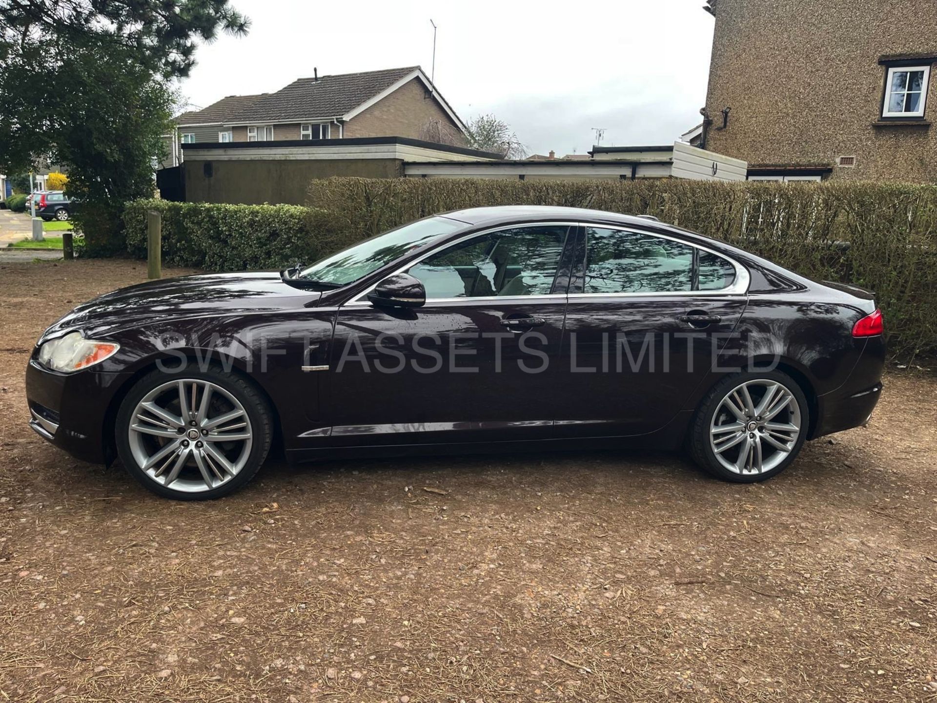 JAGUAR XF S 3.0 DIESEL V6 AUTOMATIC 2010 PREMIUM LUXURY 275 BHP 5 DOOR SALOON - Image 4 of 14