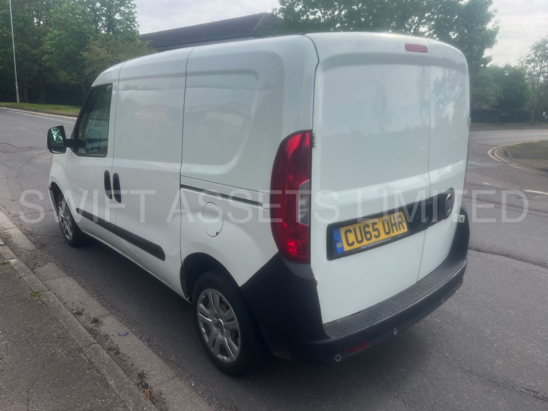 FIAT DOBLO SX MULIJET 2015 65 PLATE 190 SWB 1.3CDTI DIESEL START/ STOP [FACE LIFTT MODEL ] - Image 7 of 13