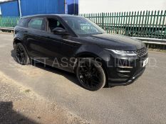 RANGE ROVER EVOQUE 2.0 AUTO S/S 2020 MODEL "R DYNAMIC" - AIR CONDITION - SAT NAVIGATION - LOOK