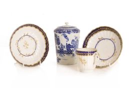 A Royal Worcester blue and white lidded pot 18th century