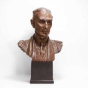 ▲ Harold Brownsword (1885-1961) A portrait bust of Edward Kerridge Esq