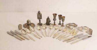 A group of continental silver items, various dates and makers,