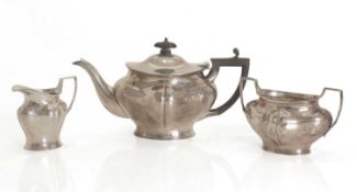 A silver three piece tea set, by Henry Stratford Ltd, Sheffield, 1910