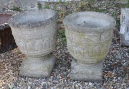 A pair of composite urns,