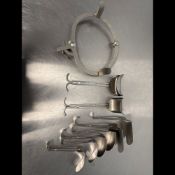 RING RETRACTOR SYSTEM WITH 6 INTERCHANGEABLE BLADES (OVAL FRAME ABDOMINAL RETRACTOR) (QTY 1)
