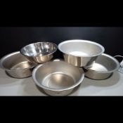 SET OF STAINLESS STEEL SURGICAL WASH BASINS/BOWLS (QTY 1)