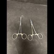 HEMOSTATIC FORCEPS SET OF 2 WITH DIFFERING TIP STYLES (QTY 1)