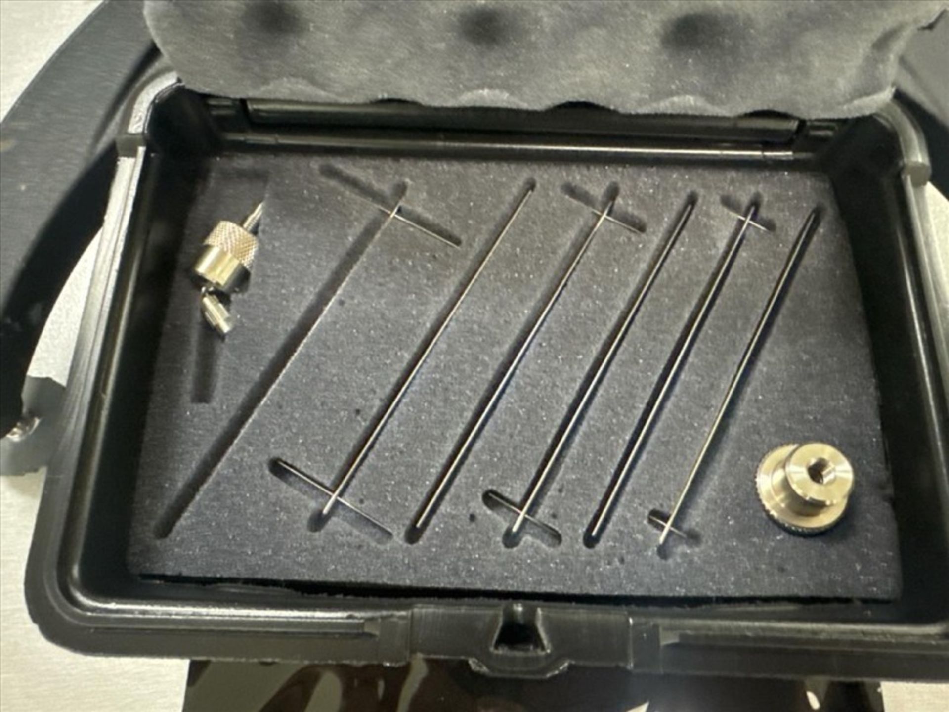 Brookfield viscometer, mod. RVDV- I Plus, ser. no. AT83668 c/w Helipath ...