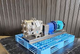 SPX Rotary Lobe Pump, Model 130-U1, 10 HP,manufacturer: Waukesha (USA), model: 130-U1, stainless