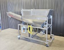 Screw Conveyor, 9” diameter x 108” long, Variable Speed,with stainless steel control panel, with