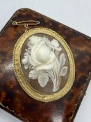 9k YELLOW GOLD 3D ROSE CAMEO BROOCH WITH SAFETY PIN