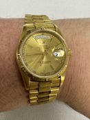 18ct GOLD ROLEX DAY DATE WITH CHAMPAGNE DIAL WATCH