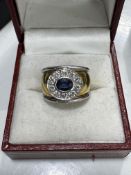 18ct GOLD SAPPHIRE & DIAMOND RING - 7.8 GRAMS
