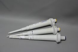 LOT OF 3 EPPENDORF REFERENCE PIPETTE
