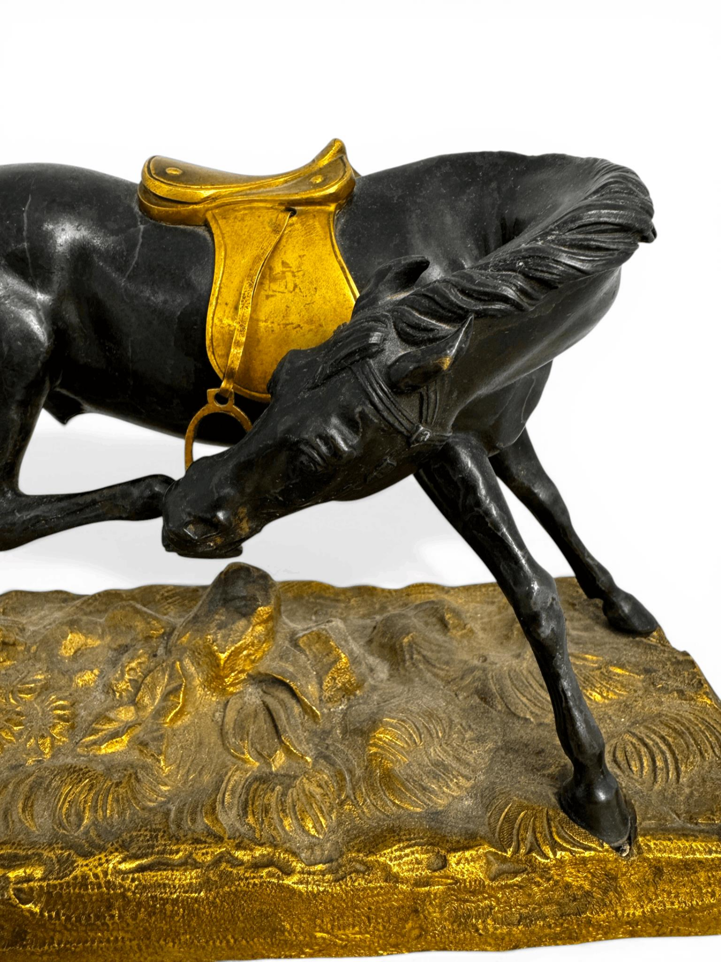 A 19th century French Restauration period gilt bronze and patinated model of a horse - Image 7 of 7