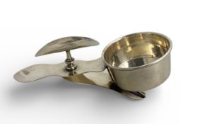 An Edwardian silver clip on ashtray, Goldsmiths & Silversmiths Company Ltd, London, 1912