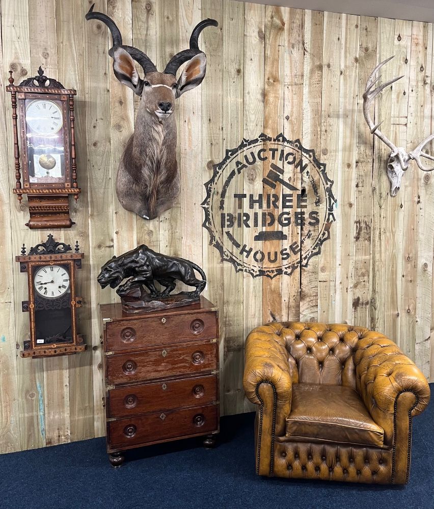 Antique & Collectors Sale.
