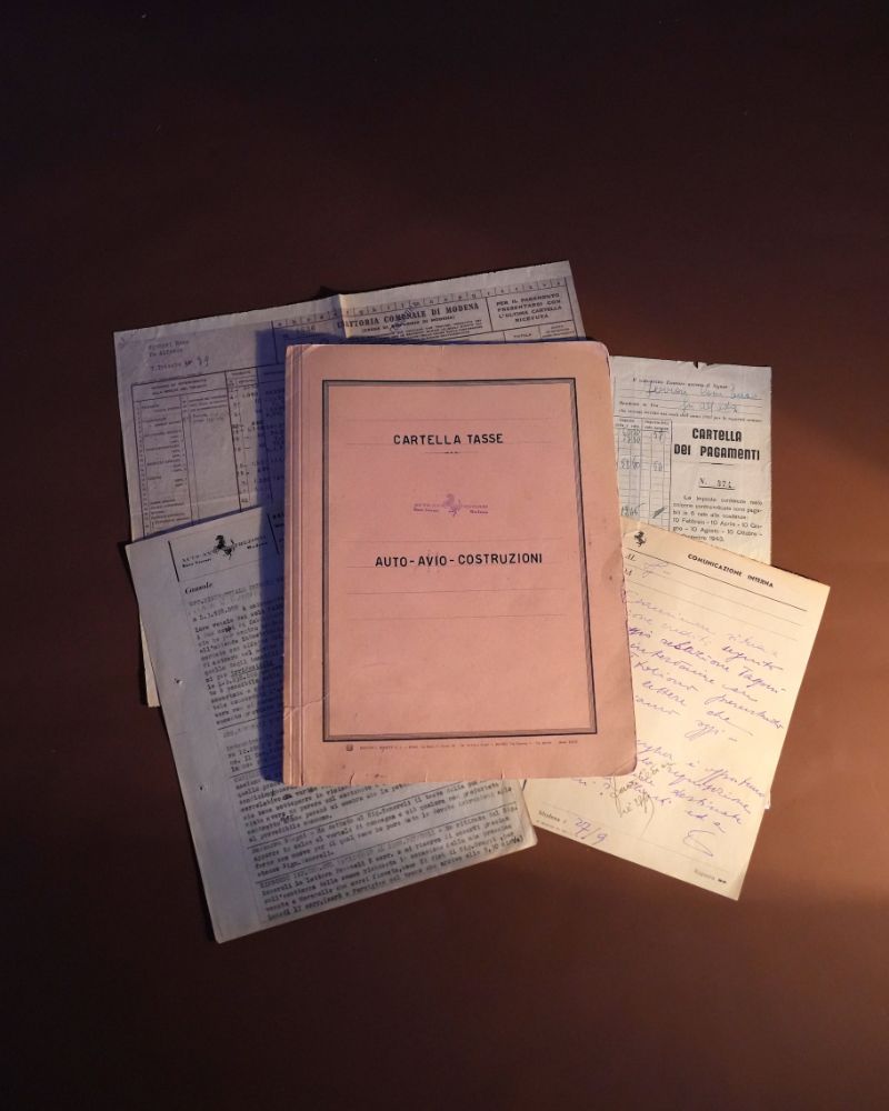 Ferrari Automobilia - Autumn Auction