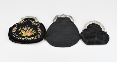3 Silver purse frames with bag