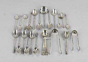 Lot of silver spoons (crown)