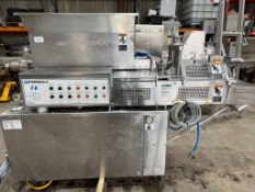 FORMAX F-6 FORMING MACHINE