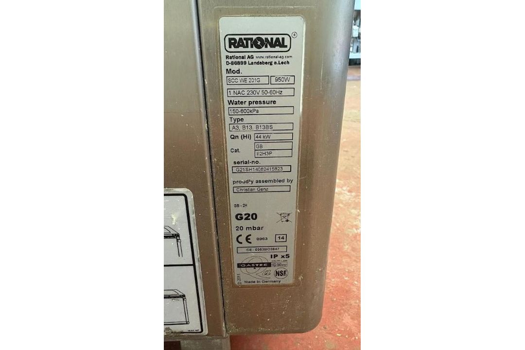 RATIONAL COMBI OVEN - Image 9 of 10