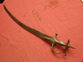 Antique Talwar sword with handguard Curved blade, 765 mm long. All steel hilt with guard and large