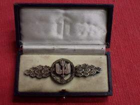 Cased WW2 German Luftwaffe Day Fighter Clasp None maker marked clasp. Front plate held by a single