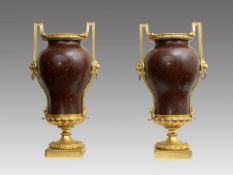 Pair of antique Napoleon III vases, 19th century