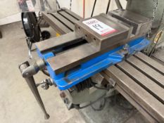KURT 8" MACHINE VISE, W/ HANDLE