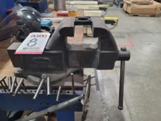 COLUMBIAN 4" MACHINIST BENCH VISE, MODEL 504-M2