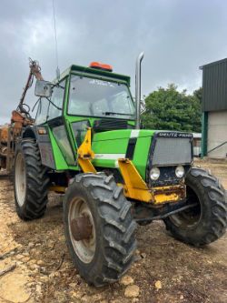 DEUTZ DX 4.50 TRACTOR - IN GOOD ORDER - GENUINE HOURS - COMES WITH LOADER