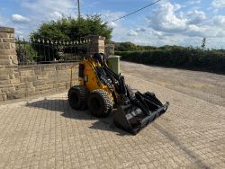 2022 SHERPA 100 SERIES COMPACT MINI WHEELED SKIDSTEER LOADER WITH HYDRAULIC BUCKET GRAB
