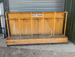 5 BAY BOOT WASH
